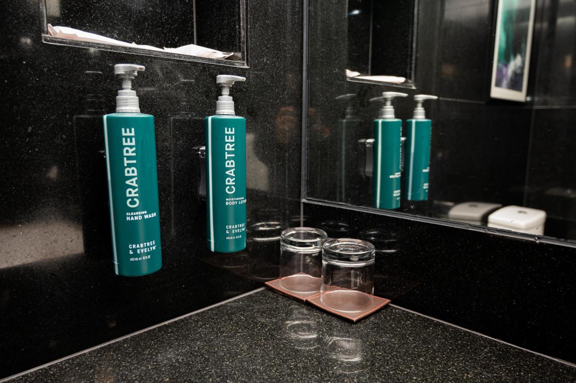 Doubletree By Hilton-Pune Chinchwad Pimpri-Chinchwad Exteriér fotografie
