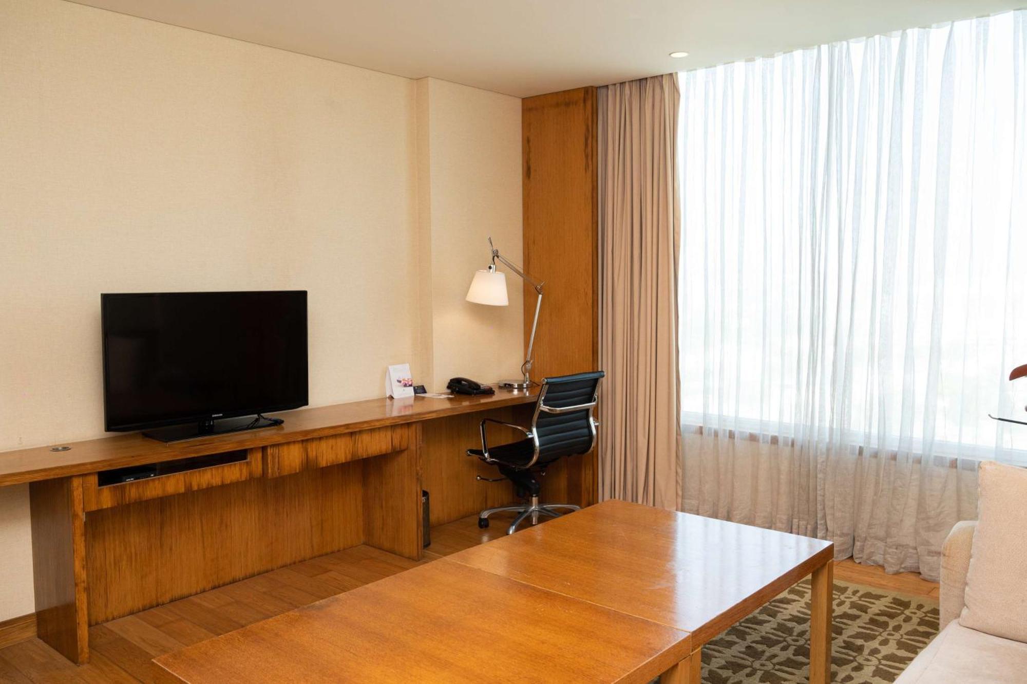 Doubletree By Hilton-Pune Chinchwad Pimpri-Chinchwad Exteriér fotografie
