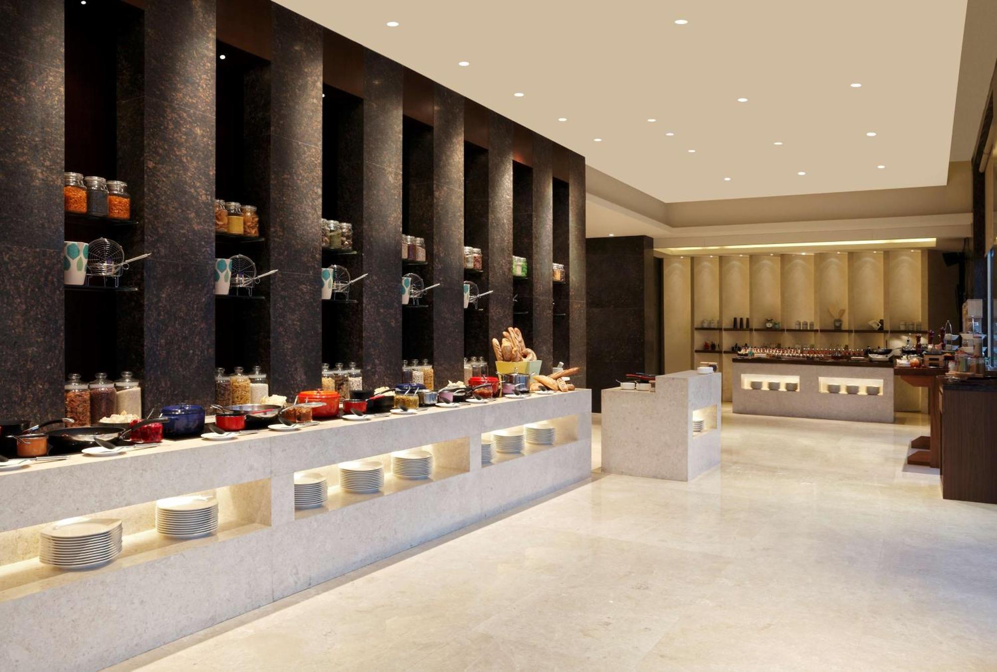 Doubletree By Hilton-Pune Chinchwad Pimpri-Chinchwad Exteriér fotografie