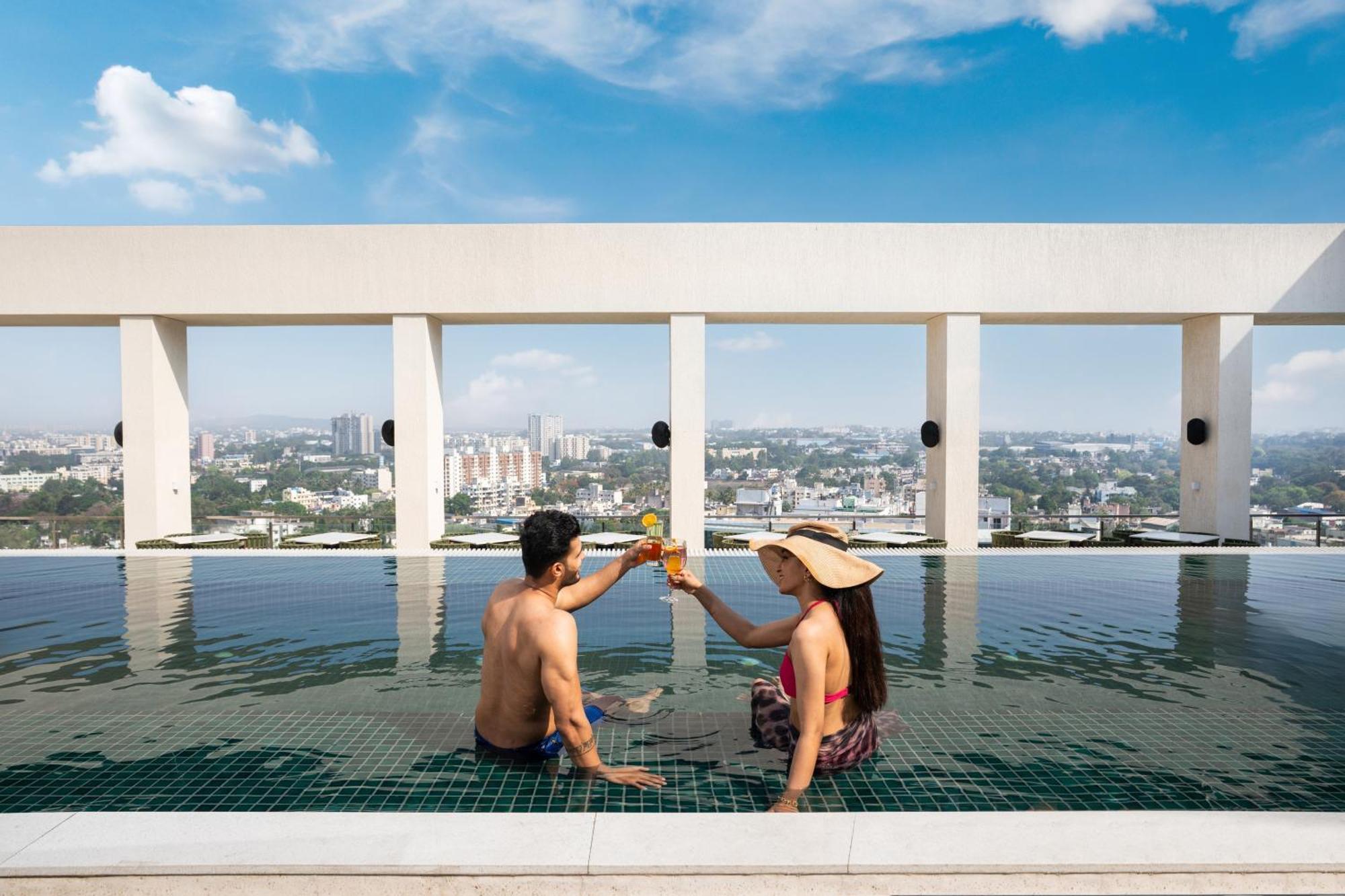 Doubletree By Hilton-Pune Chinchwad Pimpri-Chinchwad Exteriér fotografie